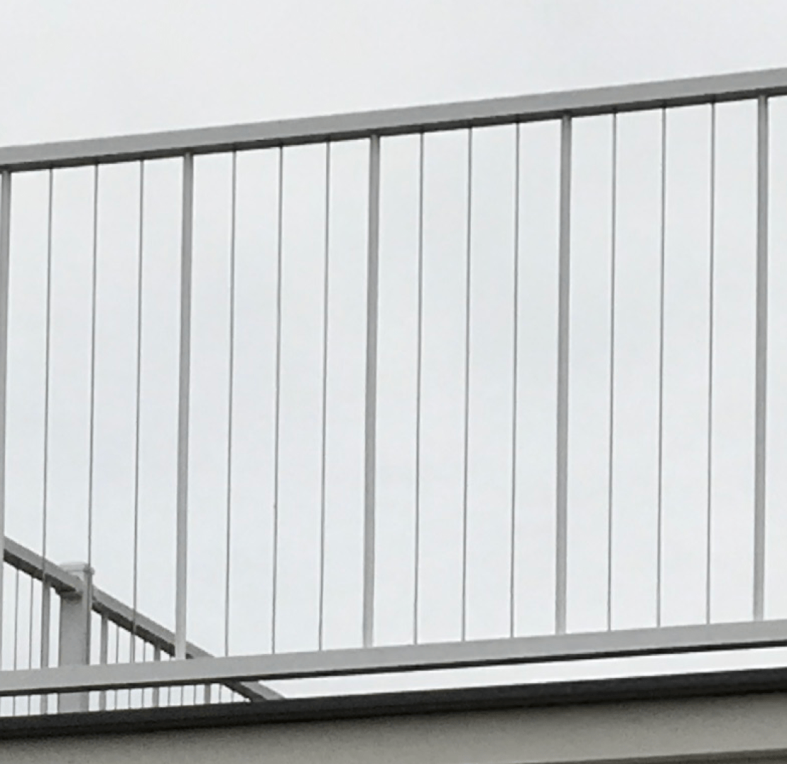 Verticable Railing